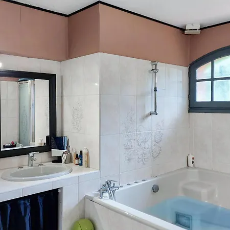Amazing In With Kitchen