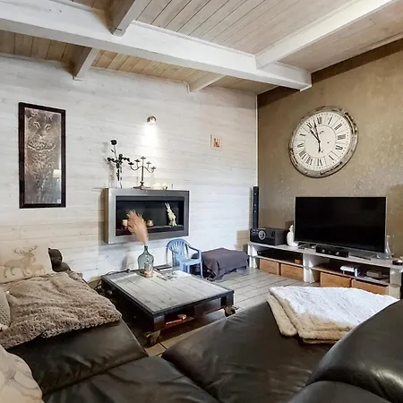 Holiday home Amazing In With Kitchen Le Temple (Gironde)