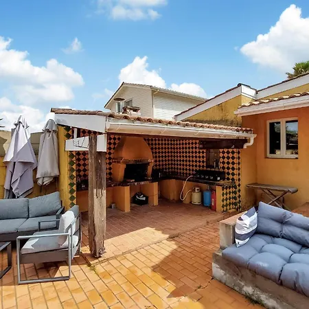Amazing In With Kitchen * Le Temple (Gironde)
