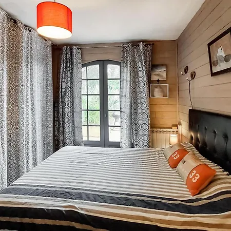 Holiday home Amazing In With Kitchen *